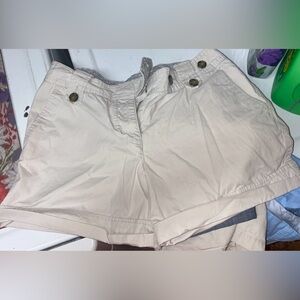 Madison Khaki shorts